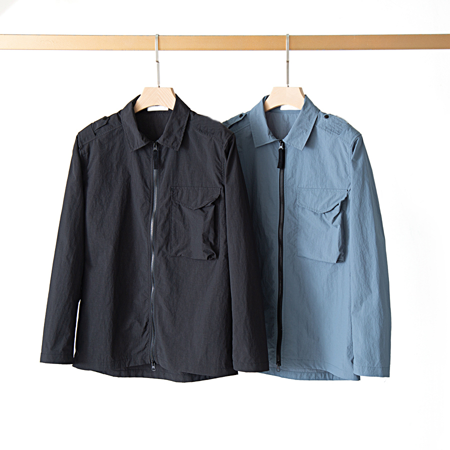 

2021 men designer jacket Classic retro jackets shirt mens Inverted triangle design comfortable letter High-density Shoulder badge nylon material shirts male, Black