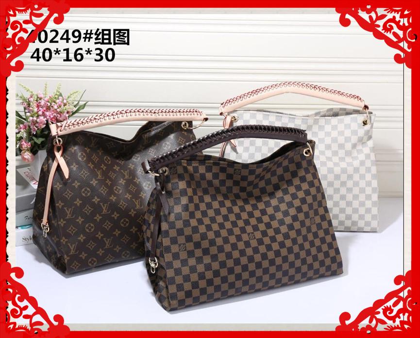 

LV LOUIS VITTON 2020 handbags Fashion women Shopping Bag chain shoulder bags totes wallet Storage Bags Crossbody Bag