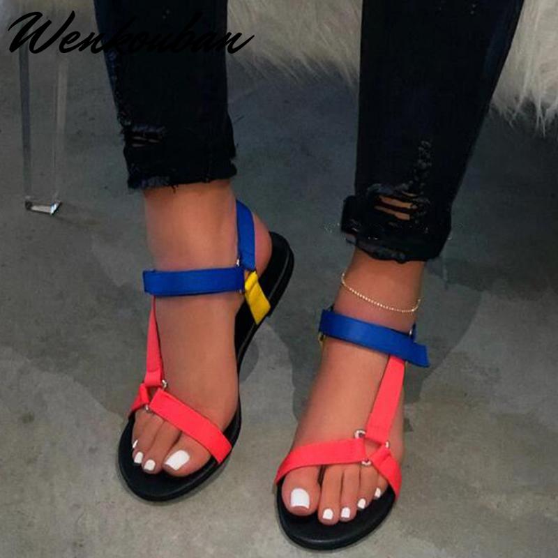 

Women Slippers Summer Bling Flat Sandals Ladies Gladiator Beach shoes Fashion Rhinestone Slip-on Casual Shoes Zapatos De Mujer, Rose red