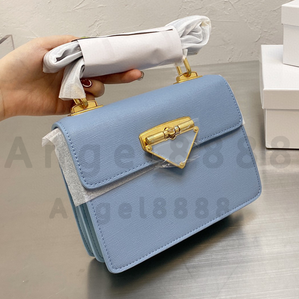 

Messenger Bags Luxury Designer Brand Fashion Shoulder Handbags Women chains letter purse phone bag wallet cross body lady vintage temperament, Picture color with logo 20*14cm