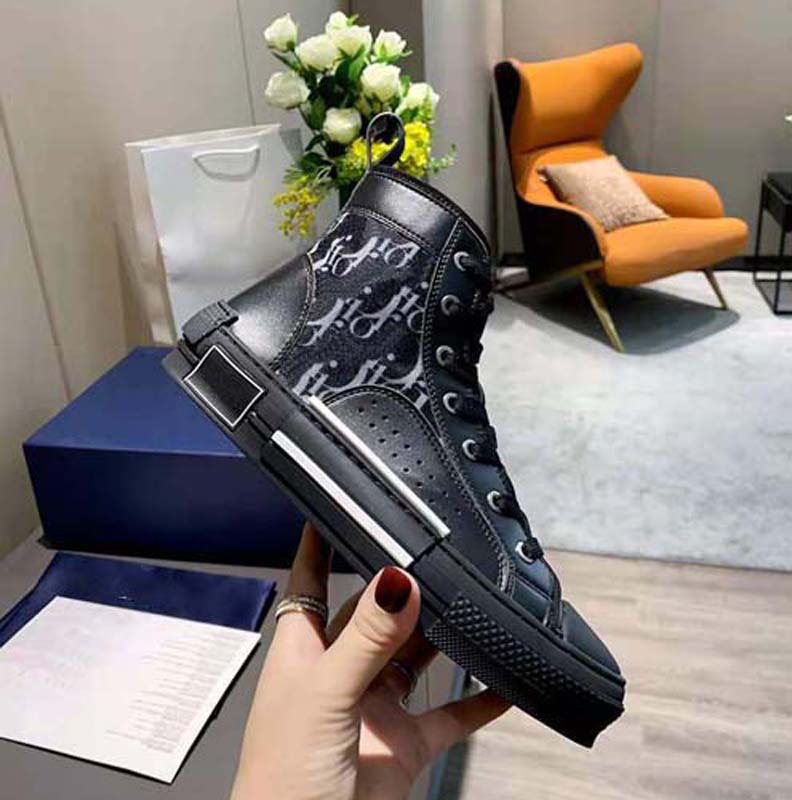 

Fashion Top Quality leather Man Women Luxurys Designers Shoes Handmade Multicolor Gradient Technical sneakers famous shoe Trainers home011 13, Box