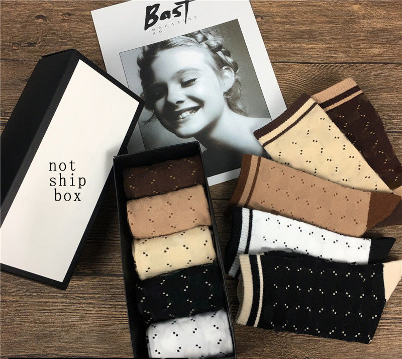

Women Hot Sale Socks Casual Mix Colors Hosiery Ins High Quality Letter Pattern Women's Fashion Socks Lady Underwear, Multi