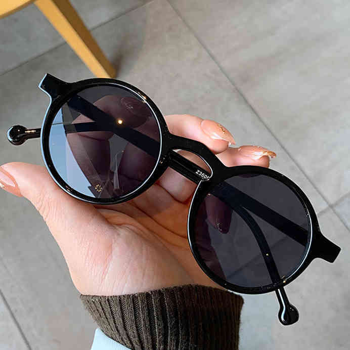

Retro Round sunglass Women Brand Digner Vintage Small Frame Sunglass Ladi Modified Korean Style EyewearA1M8