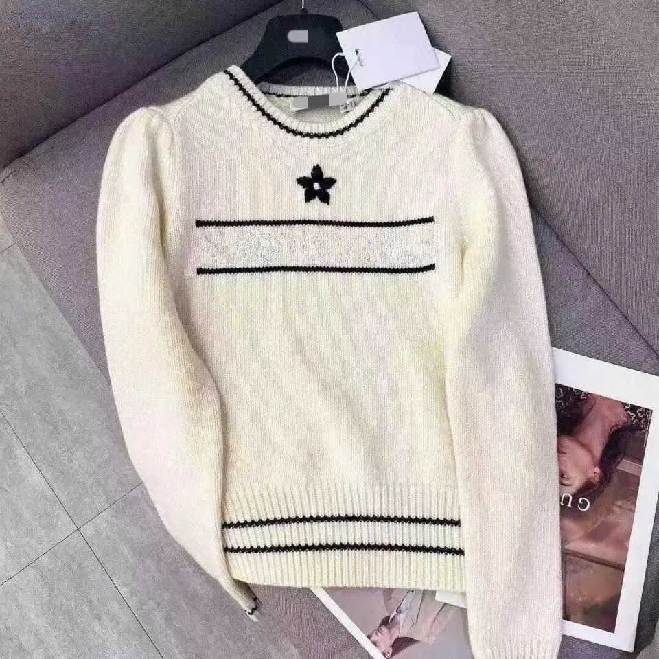 

Knitted Sweater Long Sleeve knit Women Autumn Round Collar Withe Letter and Star Sweaters short top Woolen Jackets Outwear