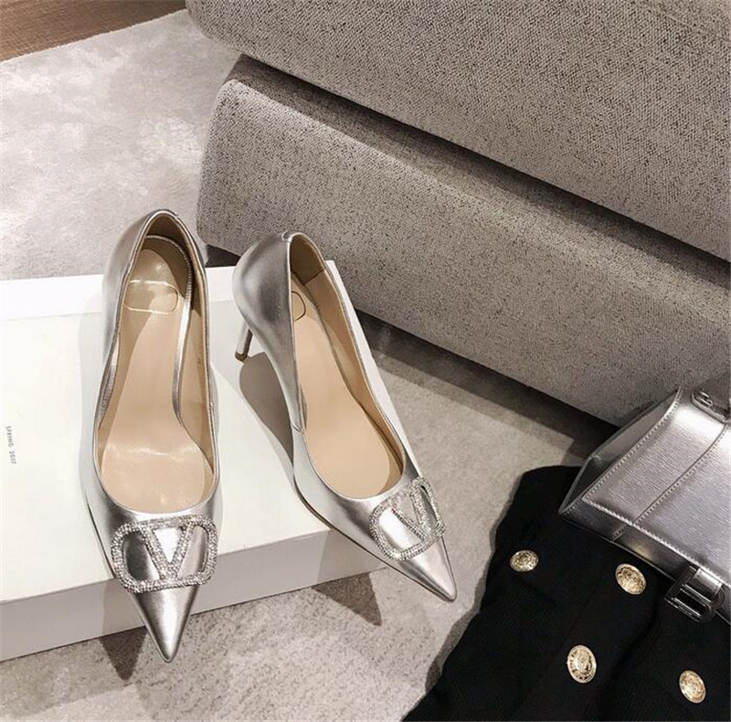 

Fashion Women's Dress Shoes real Leather high heel shoe Top quality female Classic Party Wedding Sandals ladies pointed Metal buckle shallow mouth shoe pumps V102166, Extra freight