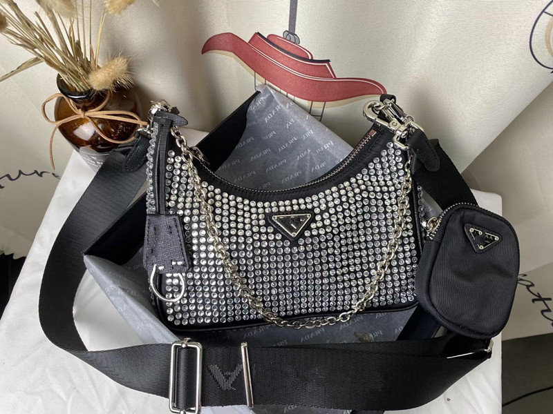 

Three in one Latest Diamond Women Shoulder Bag Summer Underarm Purses Fashion Lady Handbags Nylon High Quality Shiny Handbag, Nude