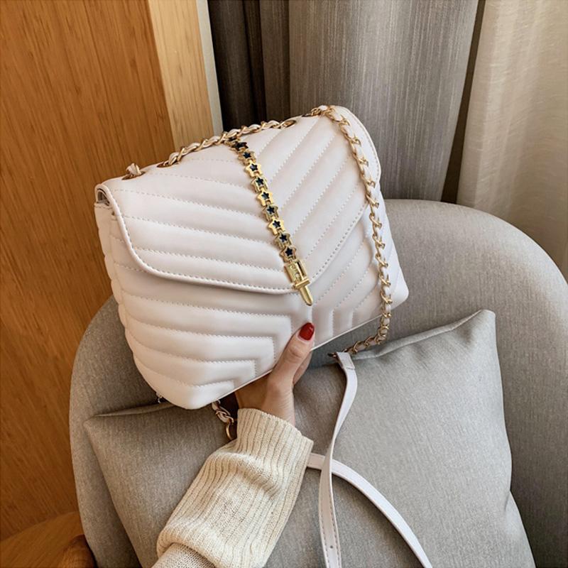 

European Fashion Chain Tassel Shoulder Bags For Women 2021 Autumn Winter New Crossbody Messenger Bag Female Designer Leather Bag, Black