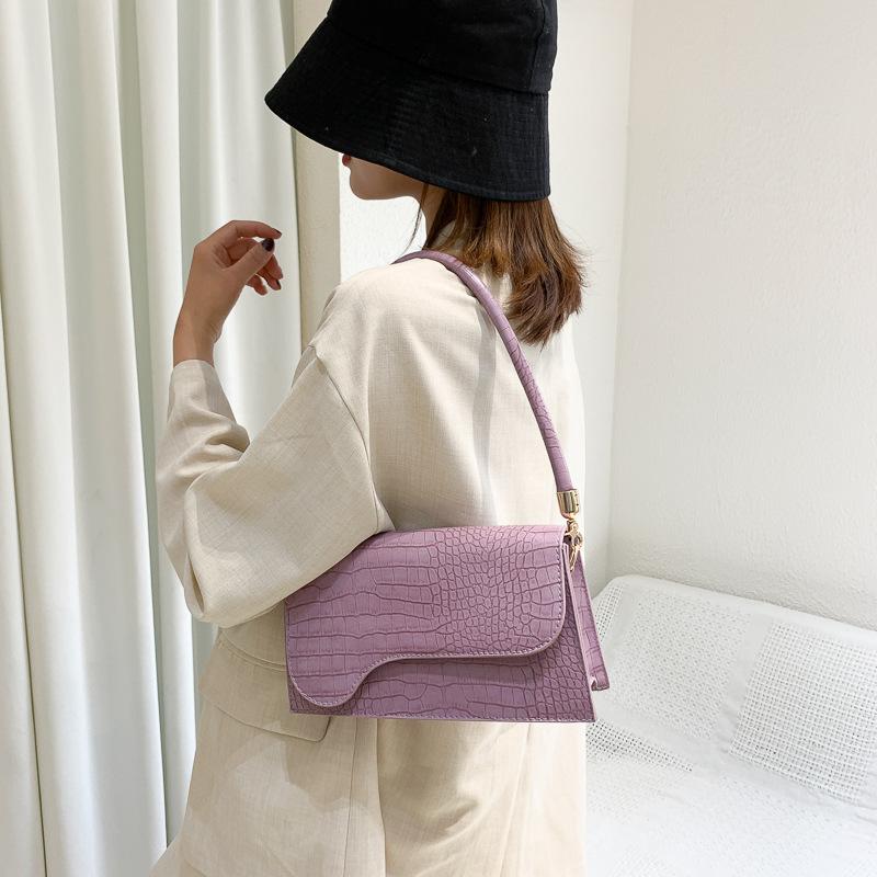 

French Stick Bag Under The Armpit Bag 2021 New Women's Single Shoulder Oblique Cross-girl Small Square, Black