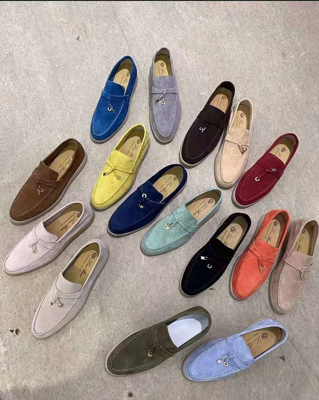 

Sales Fashion Women loafers shoes lady lazy business casual flat Walk slip-on trend Suede leahter stlye comfortable LP for driver shoe Lovers Designer loro Big Size 43, Color 4
