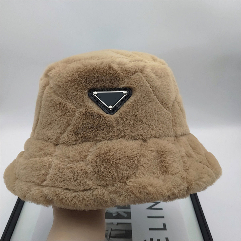 

2021 Luxury winter Bucket Hat Cap for Men Woman sport Caps Beanie fisherman buckets hats High Quality four season, Khaki