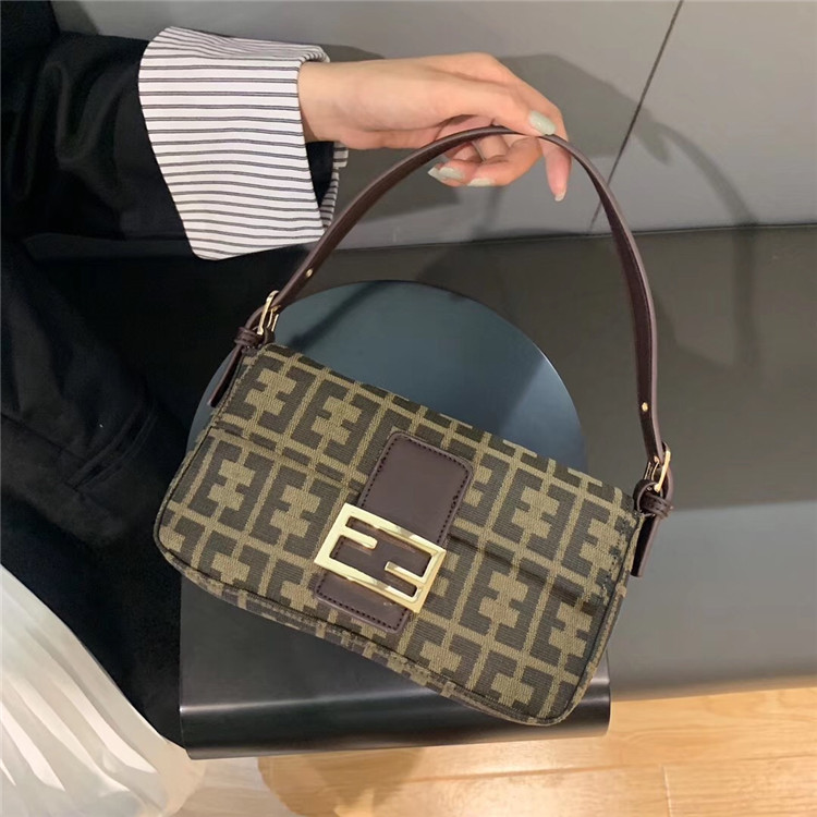 

Medieval Bag Baguette Fashion Leisure Small Square Bag Tote Bags for Women Handbag