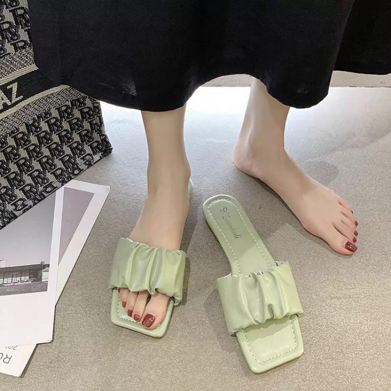 

Summer Women Avocado Sandals Brand Simple Pleated Flip Flop Casual Beach Square Open Toe Shoes Soft Outdoor Slippers, Black