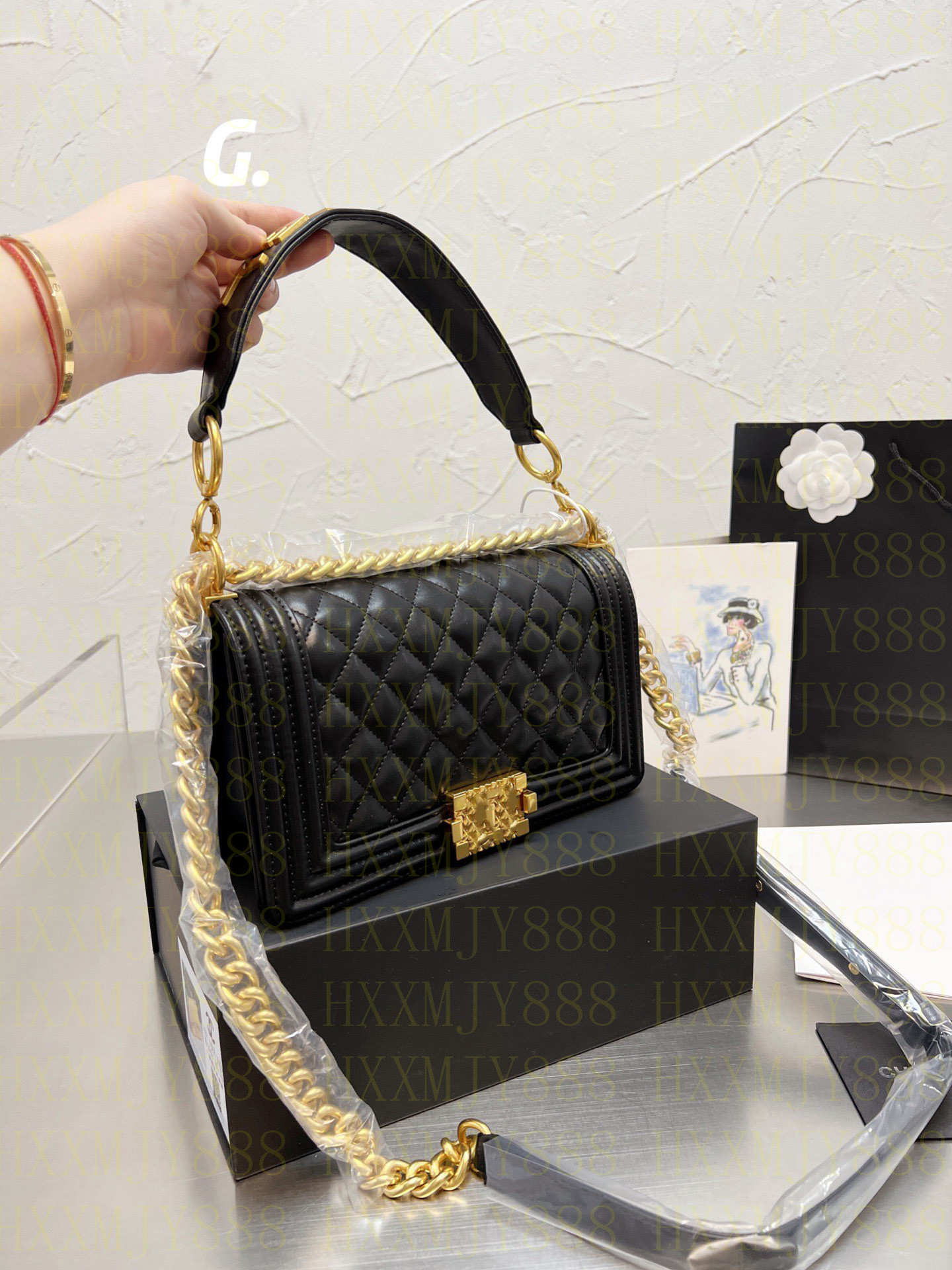 

2022 News High Quality Luxury Designers Bags Corrugated Border Cosmetics Exquisite Cosmetic Women Cosmetics Travel Clutches Wallets Shoulder Handbags 25x15 CM, Gift