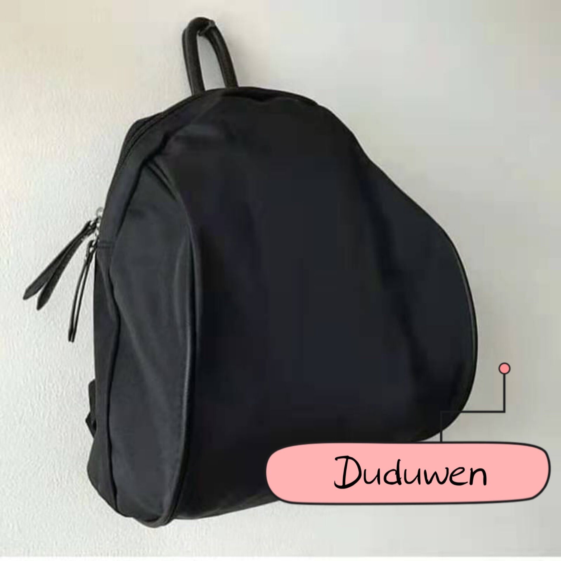 

22.5X15X19CM fashion nylon bag classic backpack makeup collection school or street packpack vip tiem dudu boutique, Black