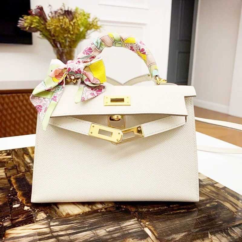 

Designer Bags New Second Generation Kellies Bag Lock Small Square Single Shoulder Portable Leather for Women High Quality Vintage Charm, Alligator caramel small silver clasp
