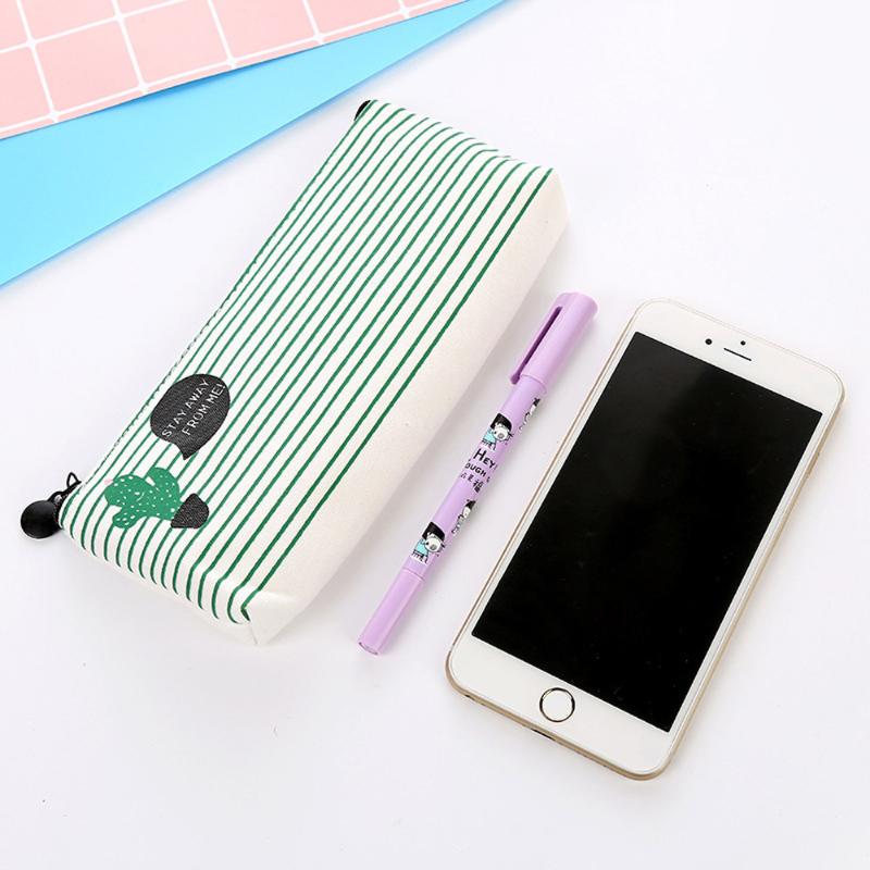 

2021 Simple Travel Makeup Cosmetic Cactus Case Wash Organizer Storage Cartoon Pencil Case Student Pencil Bag