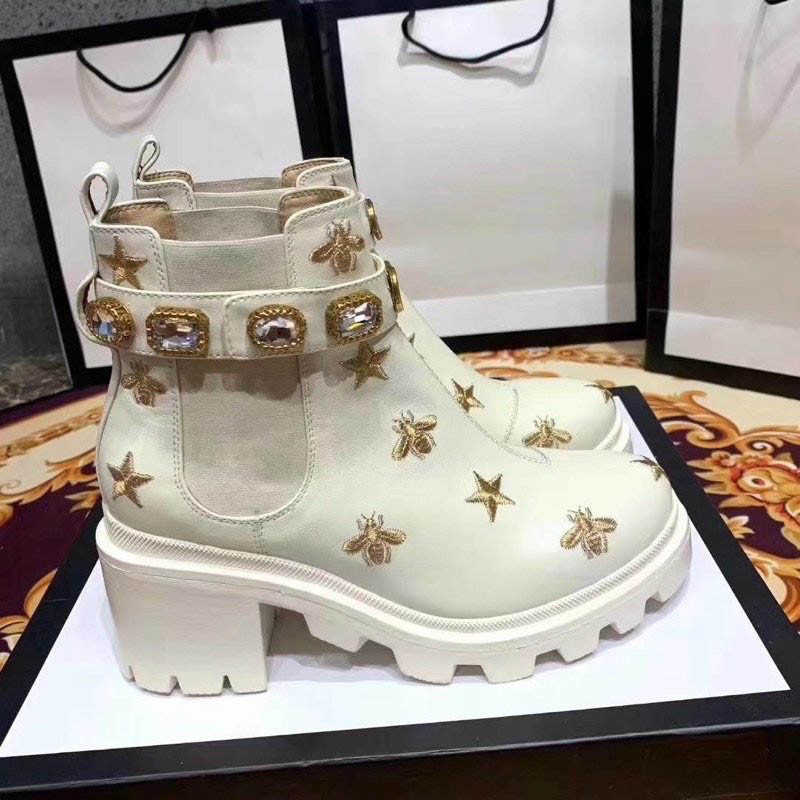 

Luxury Designer Casual Shoes Trip Lug Sole Combat Boot Ankle Boot with Sylvie Web White with Original Box, Don't buy it