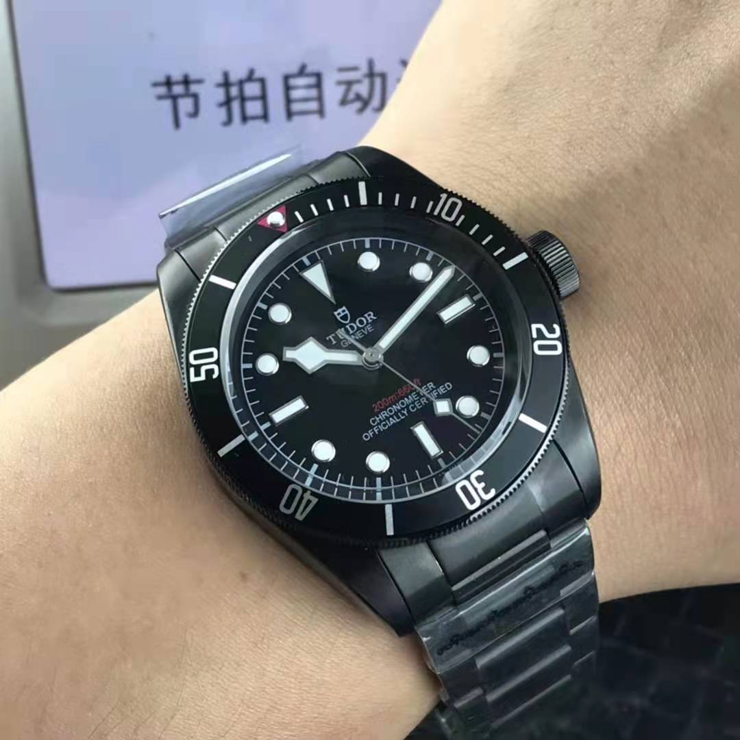

Luxury black stainless steel men wristwatch Black bay Miyota automatic movement quality watch 42mm bracelet luminous marker male watches, Silver