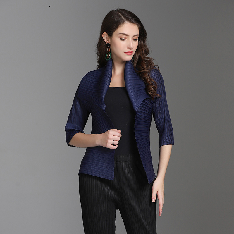 

2021 New Pleated Cropped Fall Clothing Lapel Short Top Oversize Jacket Winter Luxury Clothes Women Jackets 2hrd, Blue pants