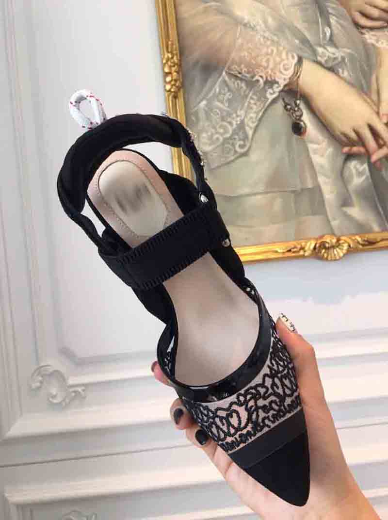 

2021 Good Quality Fashion Women Luxurys Designers Shoes Designer Sandals Womens Luxury High Heels Sandal Dress Shoess With Box Size 35-41 -N301, Black