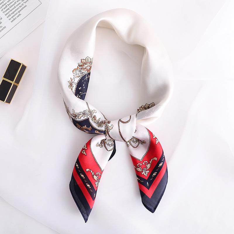 

Scarves 2022 Fashion Print Sunscreen Kerchief Four Seasons Square Headcloth Colored Floret Silk 70X70CM Small Shawls