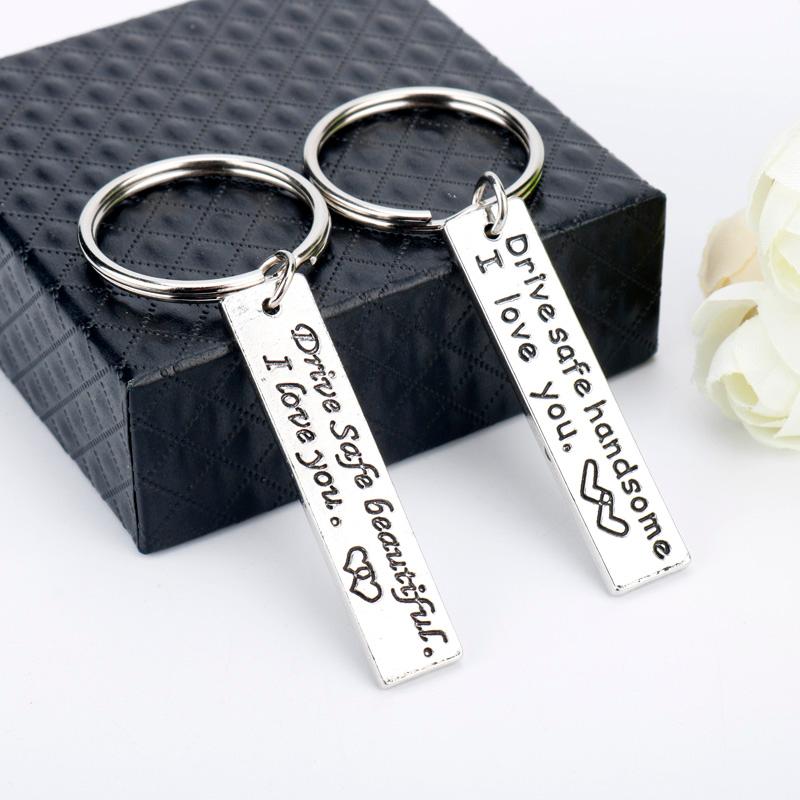 

Keychains Dongsheng Creative Fashion Keyring Gifts Engraved Drive Safe Keychain Lovers Couples Boyfriend Girlfriend Jewelry Key Chain -50