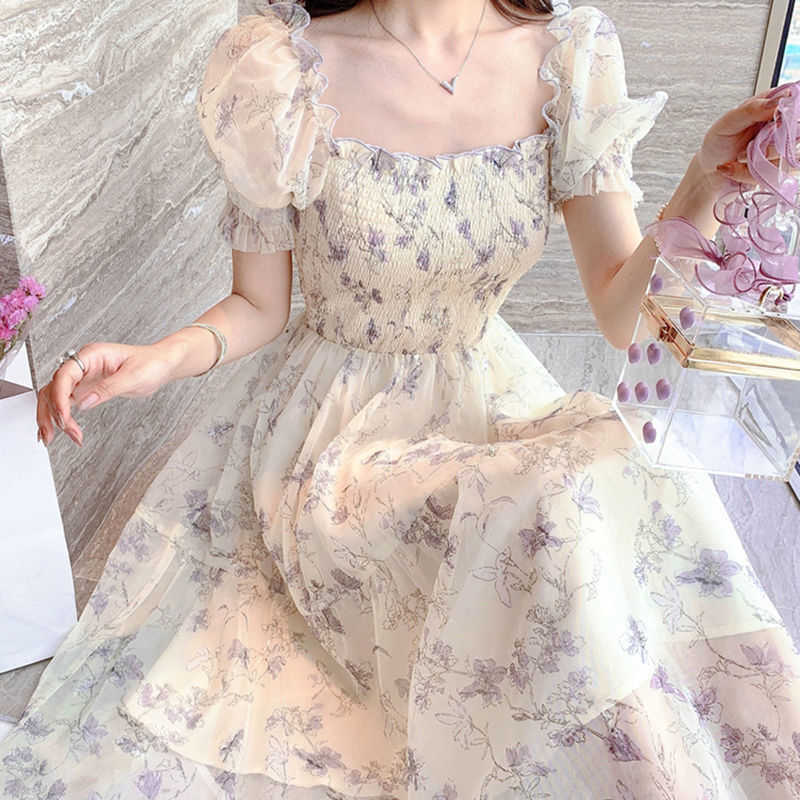 

French Vinatge Midi Dres Square Collar Design Chiffon Floral Female Summer Puff Sleeve Party es 210604, Floral dress