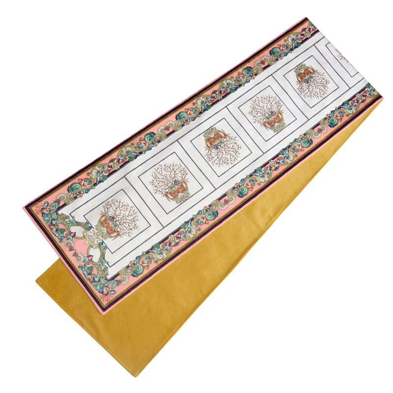 

Luxury classic table runner tables flag European and American style designer printing dinner party Christmas New home decoration size 35*150cm/35*210cm