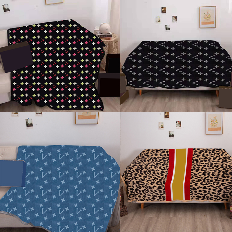 

Stylish Leopard Letter Printed Blankets Comfortable Warm Autumn Winter Blanket Home Sofa Designer Bed Sheet