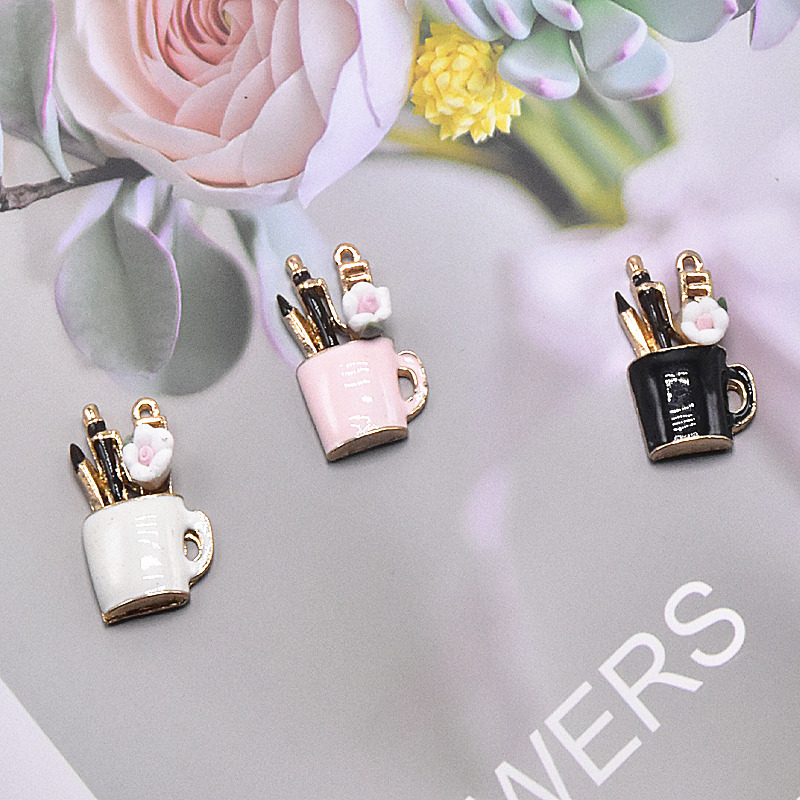 

20pcs/lot Make up Cup Tool Gold-colour Enamel Charms For design bracelet earring Jewelry DIY Craft