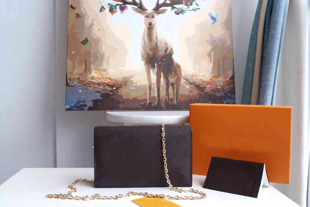 

designer handbag 2021 louisbags_18 saddle bag felicie marmont onthego mini backpack purse dingdanduoduo888 marc snapsbags m67404 m67405 hand