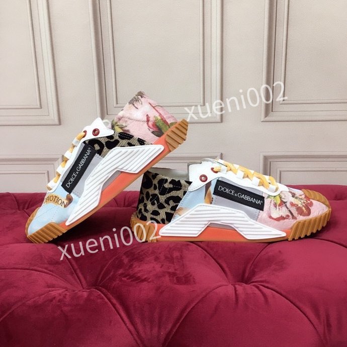 

2022 New Sneakers boots Men Women Calfskin Leather Shoe Platinum-finish Studs Trainers Fashion Lace-up Casual Shoes Big SIZE 35-41, 28