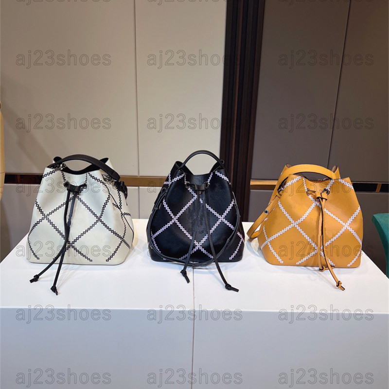 

NeoNoe MM New Bucket Bag Black White Long shoulder strap Cross Body Diamond stripe pattern hobo Luxurys Designers Bags Neo Noe, 03