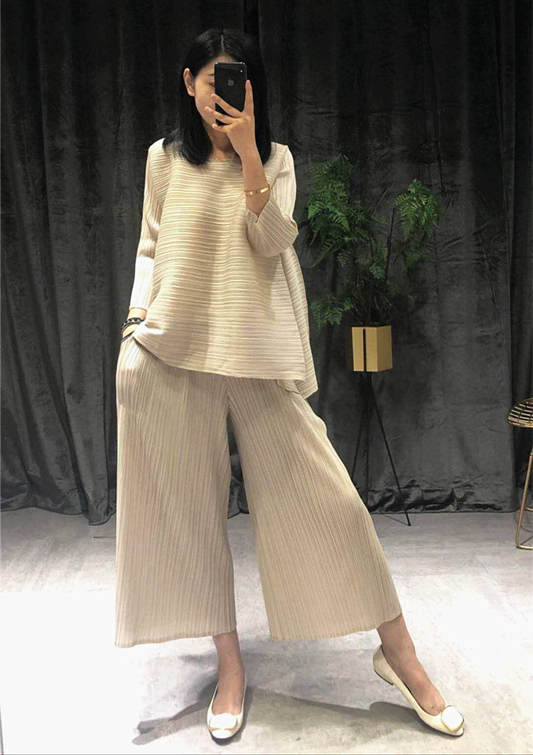 

2021 New Pleats Accordion Celebrity Women Suit Summer High-end Temperament Loose Pants Plus Size Skirt and Top 1045 S6sg, Coral red