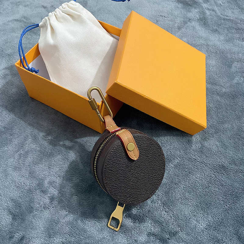 

Womens Fashion Keychain Wallet Designer Handmade Leather Key Chains Holder Men Letter Keychains Women Luxury Coin Purse ACC