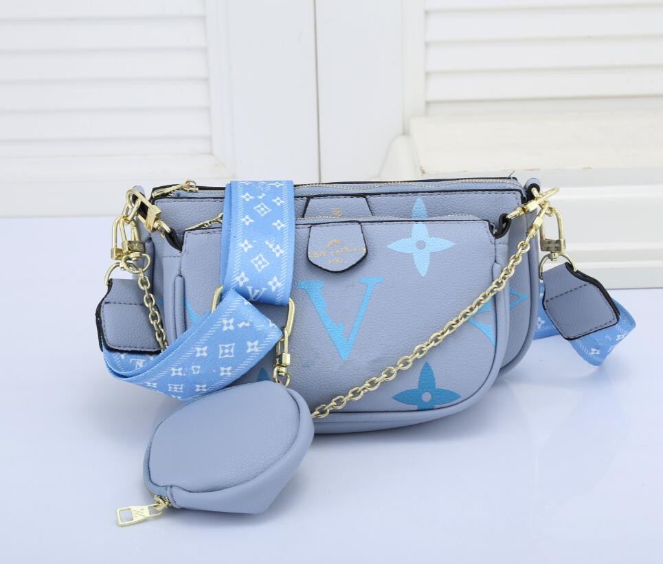 

Presbyterian wide shoulder straps mahjong single wallet,wallets,purse,purses,bag,bags LVLOUISVITTON VUTTON armpit cross-body, Red;black