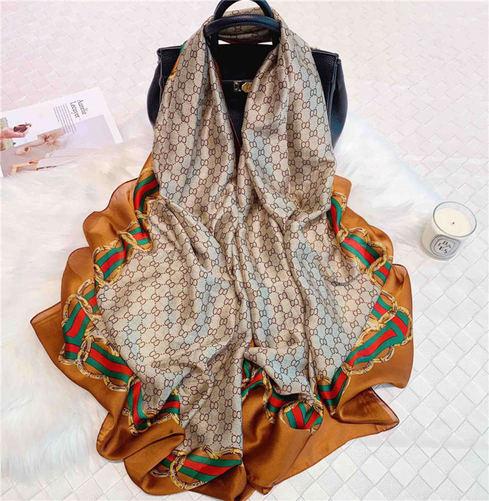 

2020 new chain printing silk scarf for women, Blue;gray