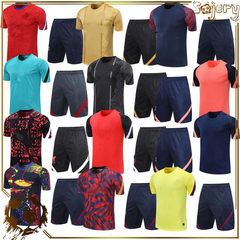 

2021 Soccer Jerseys Adult Kits T-shirts with short pants football training uniform sets Running sports wear golden Men kit, Black