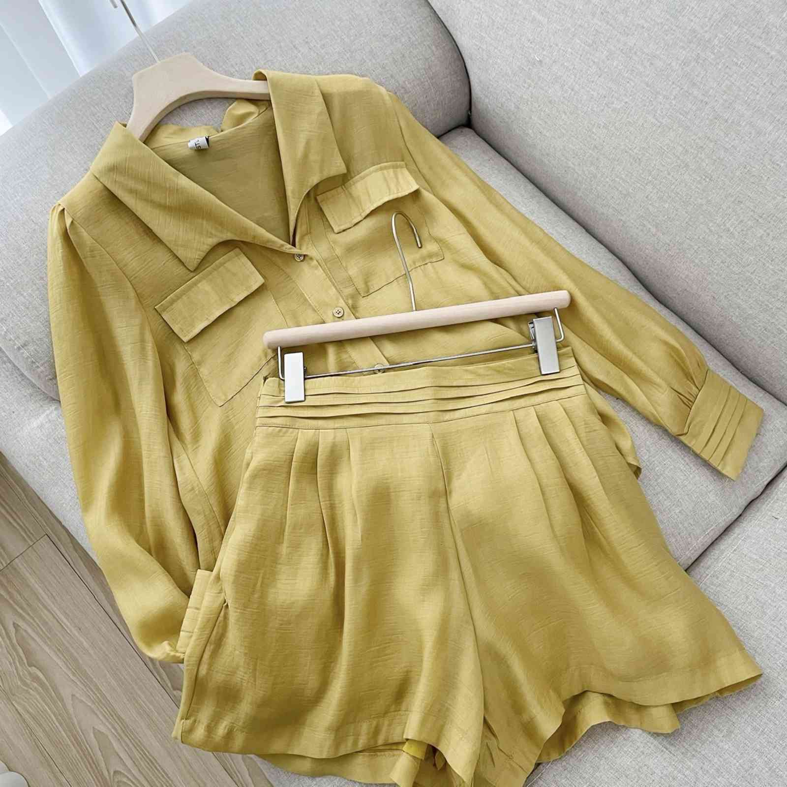 

Women's Tracksuits Moda feminina verão calções 2 peças, conjuntos para mulheres short, blusa e bermuda curta escritório, terno feminino ws270, F2JT, 1# shoe box
