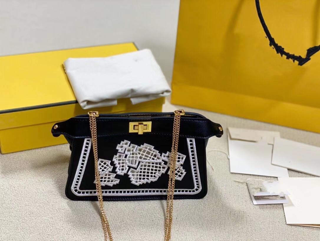 

Shoulder Bags Crossbody Onthego Chain Quilted Leather Bag Designer Handbag (20x8x13cm) White Pink Black Brown Yellow Tote Fashion Handbags N