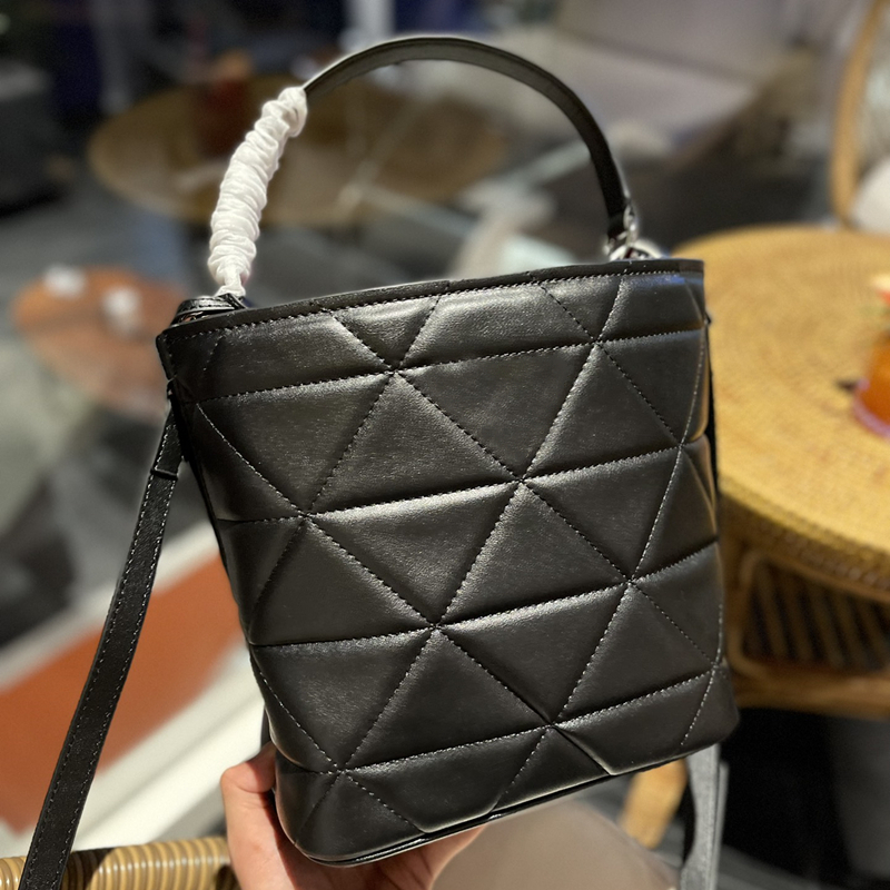 

Designer Luxury Bag Handbag Shoulder Bags Handbags Genuine leather High-quality Different colors Various styles Fashion brand with original