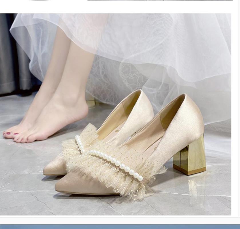 

Dress Shoes 2021 Spring And Autumn High Coarse Heel Pointed End Silk Satin Women's Size 34--40, Champagne 6cm