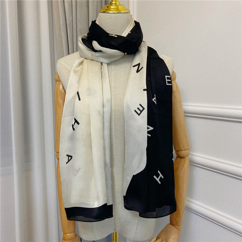 Autumn and winter fashion accessories scarf Summer beach seaside rectangular thin shawl Classic Scattered letter printing women's designer s