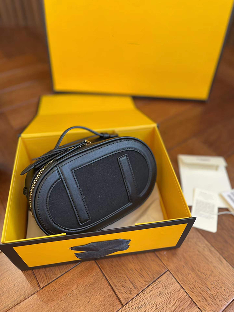 

Designer 2022 New Women Shouler Bags Luxurys Cross Body Fashion Letters Small Designers Purses Camera Case High Quality Oval 18cm 5 Color, Box(not sold separately)