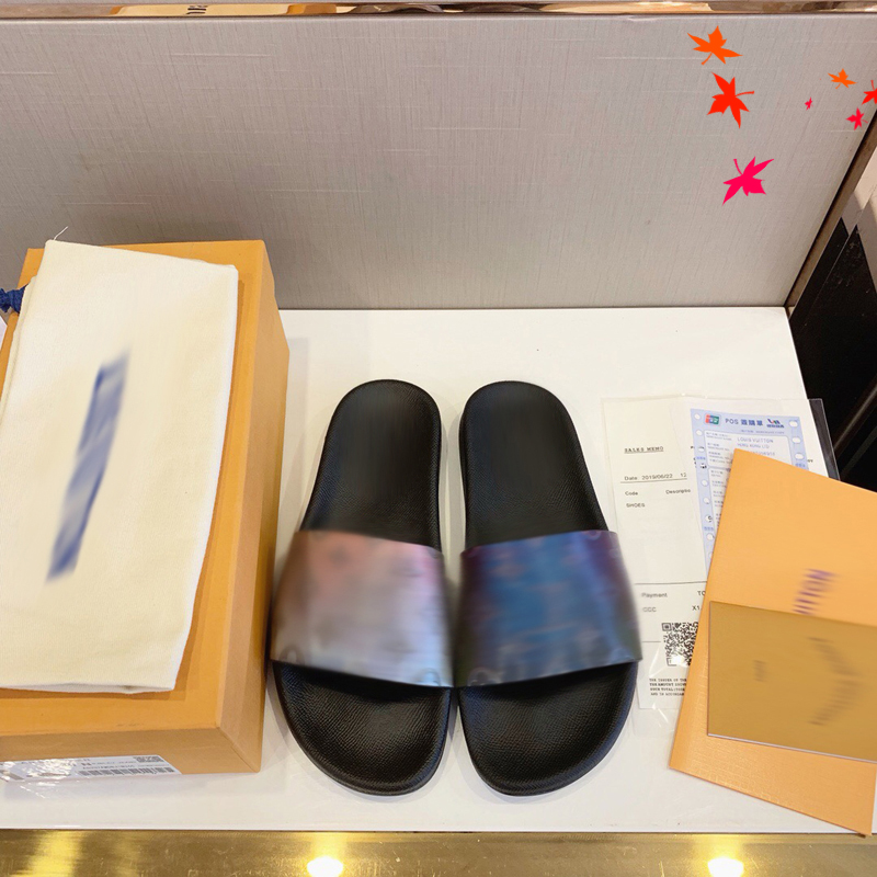 

2021 Designer luxurys slippers men sandals fashion beach shoes flip flops flat non-slip classical hole slipper with box size 39-45 -G113, Black