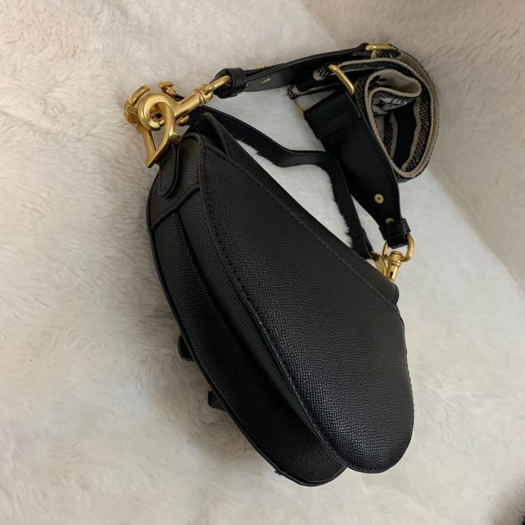 

luxurys designers handbag lady saddle bags embroidered letter soulder strap small size with box white red black colors