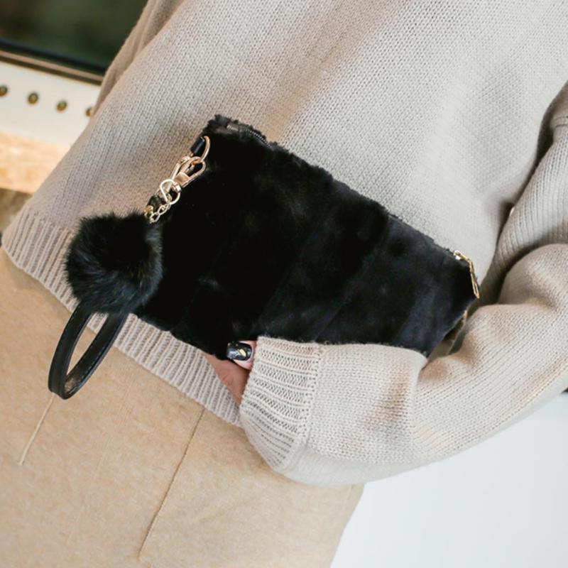 

Cutch Bag Women Luxury Fur Plush Women Hand Bags For Casual Vintage Purse Handbag Bag Handbags 2021 New Autumn And Winter, Blue