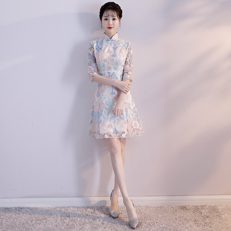 

Women Short Qipao Exquisite Flower Embroidery Cheongsam Elegant Banquet Gown Chinese Vintage Button Trim Dresses Plao, Style-6