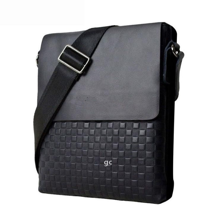 

Designer Italian Mens Shoulder Bags Man Genuine Leather Briefcases Men Handbag Bolsas Messenger Bag Men Wedding Dress Crossbody Bag.