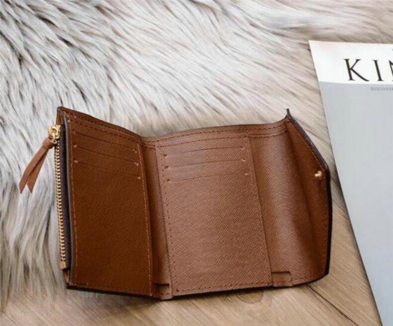 

Classic VICTORINE purse Emilie Button Women Short Wallets Shows Exotic Leather Pouch Round Coin Purses Card Holder M62360, Brown